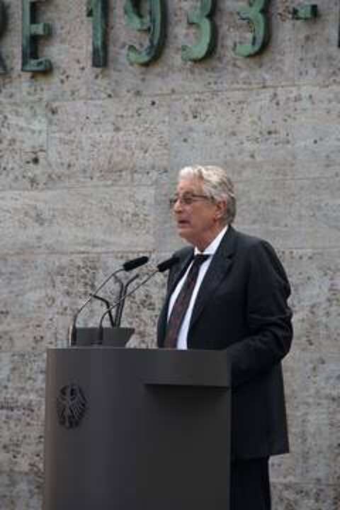  Gerhart Rudolf Baum