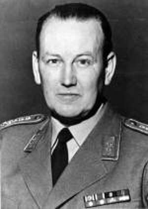  Johann Adolf Graf von Kielmansegg