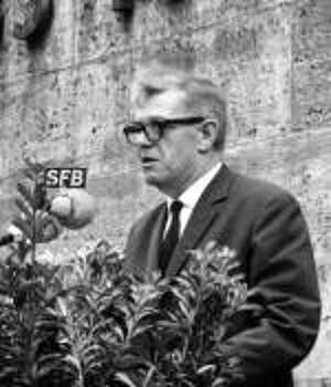  Alfred Mozer