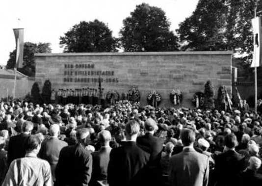 Gedenkfeier, Gedenkstätte Plötzensee, Berlin, 19.07.1956