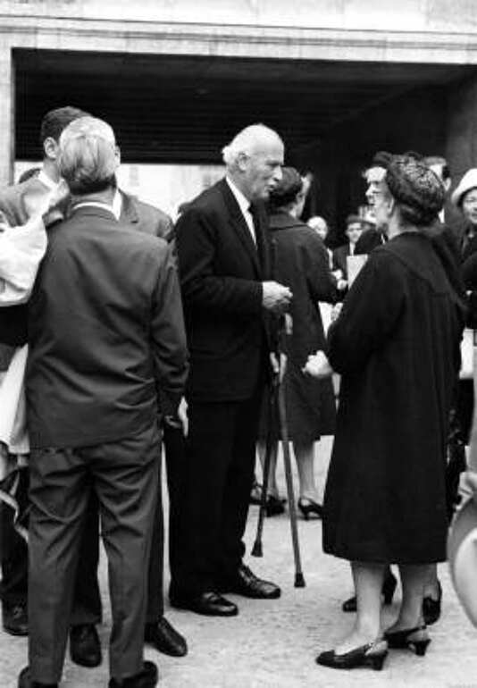 Gedenkfeier, Ehrenhof des Bendlerblocks in der Stauffenbergstraße, Berlin, 20.07.1962