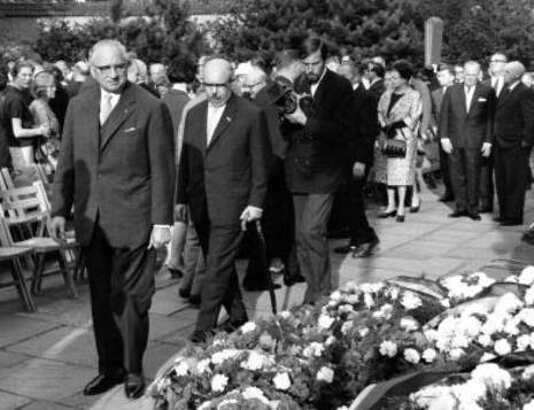Gedenkfeier, Gedenkstätte Plötzensee, Berlin, 19.07.1965