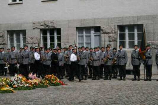 Gedenkfeier, Ehrenhof der Gedenkstätte Deutscher Widerstand in der Stauffenbergstraße, Berlin, 20.07.2007