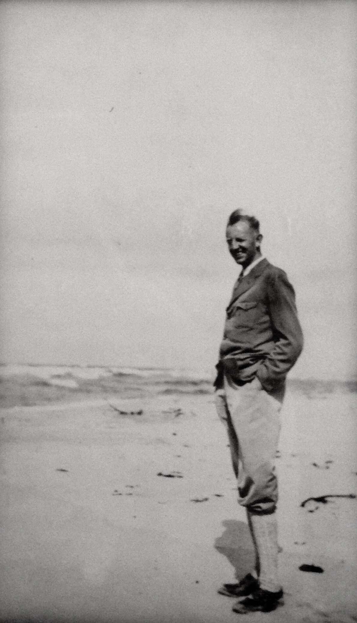 1 Fritz-Dietlof von der Schulenburg an der Ostsee, um 1940
