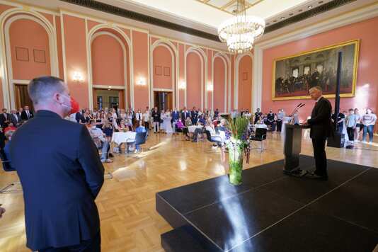 Grußworte im Roten Rathaus